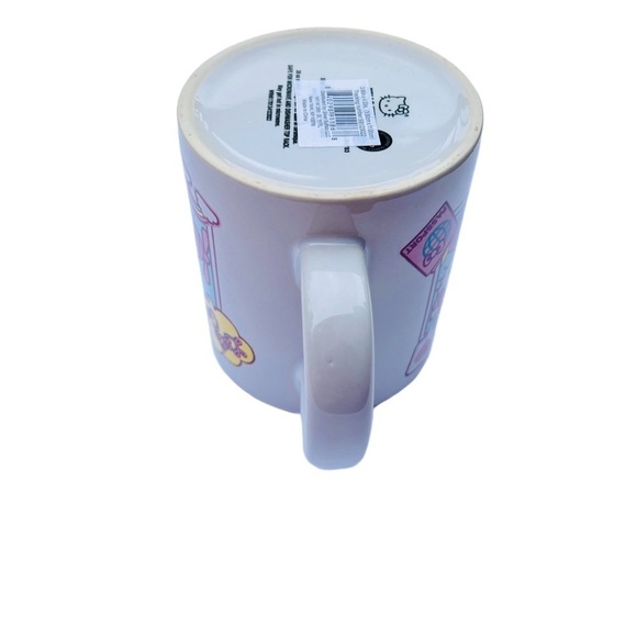 Hello Kitty Travel Inspired Ceramic Mug 20 oz - Picture 2 of 14